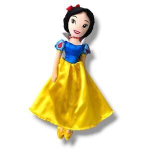 Disney 18” Princess Snow White Soft Doll Plush Disneyland Park  Smoke Free Home